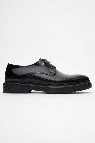 maximoda Pantofi clasici de seară pentru bărbați, din piele lacuită, cu talpă...