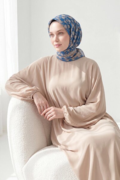 Silk Home وشاح ناعم بنمط أوراق الشجر أزرق 90x90