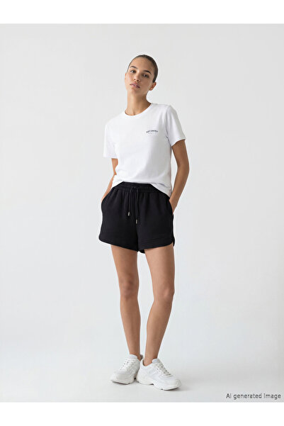 LC Waikiki Pantaloni scurți - Femei, Îmbrăcăminte sport - Femei