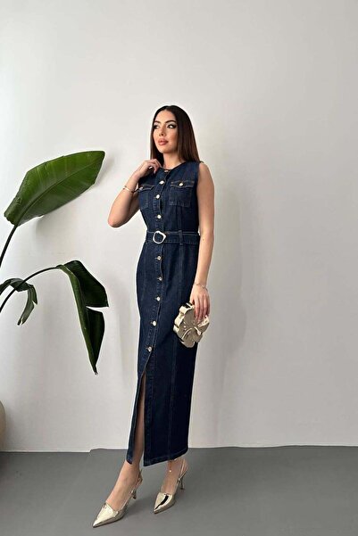 Caddebostan Moda فستان نسائي من الدنيم بطول متوسط مع أزرار وحزام