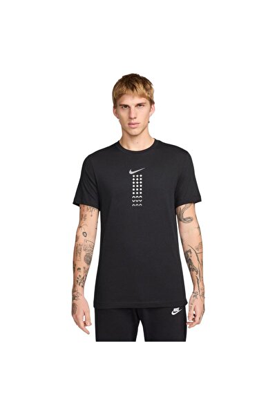 Nike Bărbați& # x27;s Tricou sport cu mânecă scurtă: Ava Rover Tee S