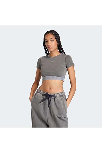 adidas Essentials Wash Kadın Tişört