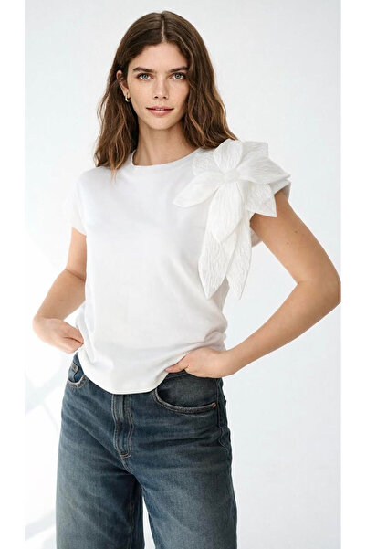 Arzulica Imported Viscose Blouse with Floral Accessories