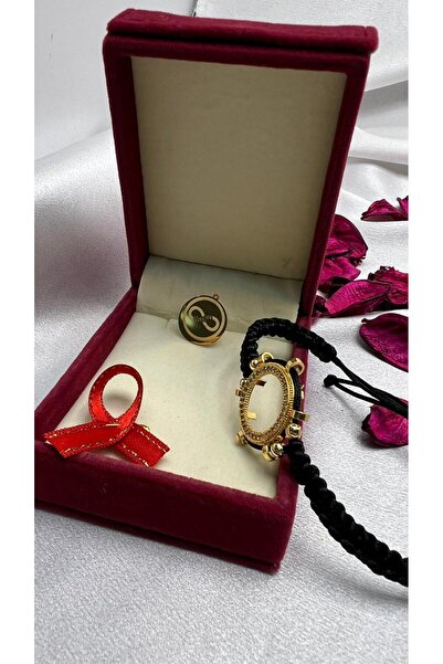 Victoria 0,25 (+/-) gr Altın İ LOVE YOU yazılı sonsuz Plaka Hediyelik Altın D...