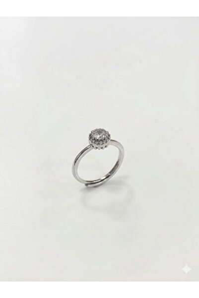 Mestore Solitaire Ring
