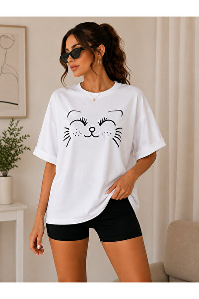 Günlük Kombinlere Uygun Sevimli Kedi Baskılı Kadın Tişört Oversize Basic