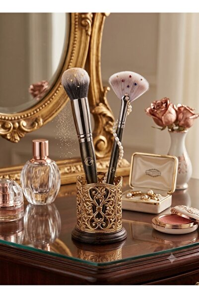 Energy Blush & Highlighter Brush Set (2-Piece) – Flawless Glow & Soft Blush A...