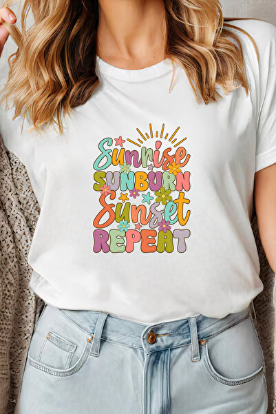 Sarah's Boutique Women's T-shirt – 100% cotton – Sunrise Repeat