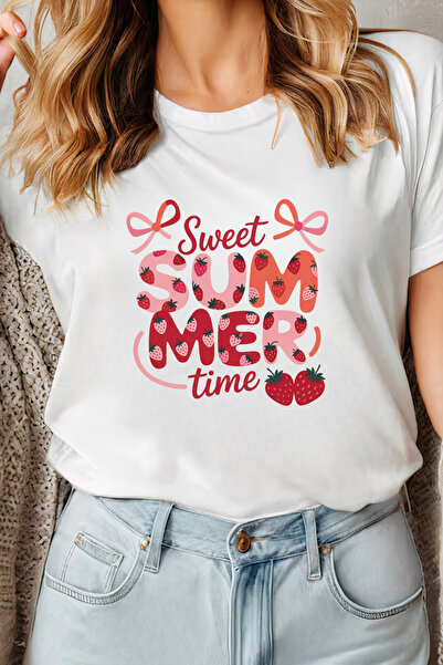 Sarah's Boutique Women's T-shirt – 100% cotton – Strawberry Summer