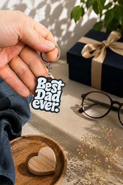 IconLayer.co Babalar Gününe Özel - "Best Dad Ever" Yazılı Anahtarlık & Hediyelik