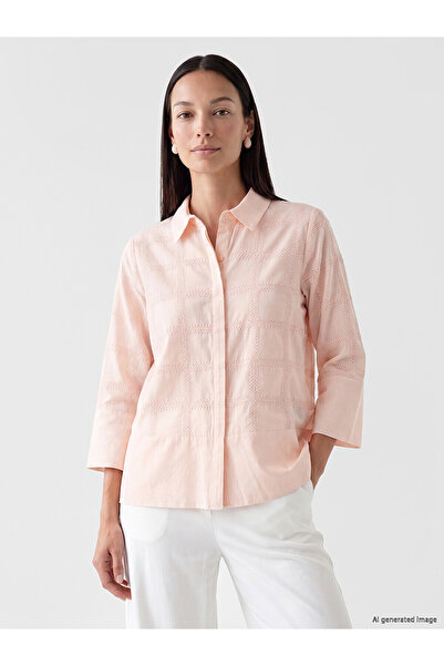 LC Waikiki Nevavm Square Embroidered Women's Shirt with a Difference