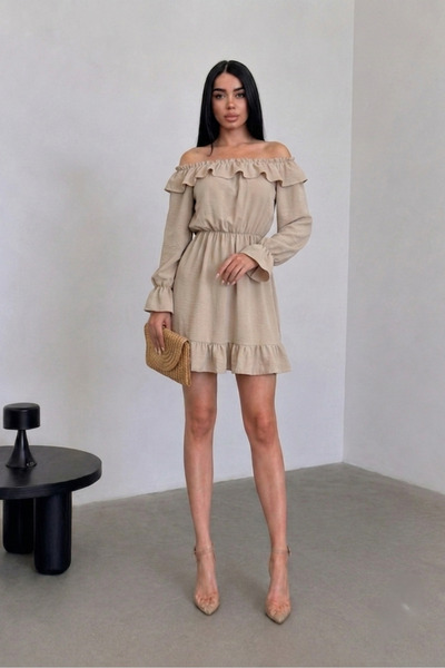 Aysan Moda Flora Kadın Omzu Açık Fırfır Detaylı Mini Elbise