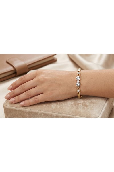 robel Radiant Luxe Crystal Bracelet – Timeless Elegance for Every Occasion