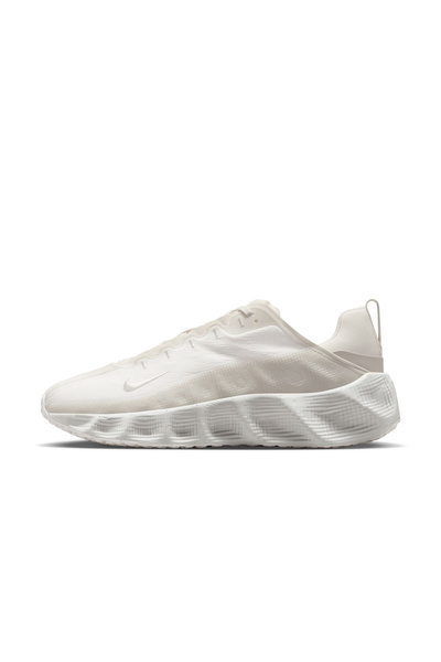 Nike Sports shoes Ava Rover 40 Sports shoes