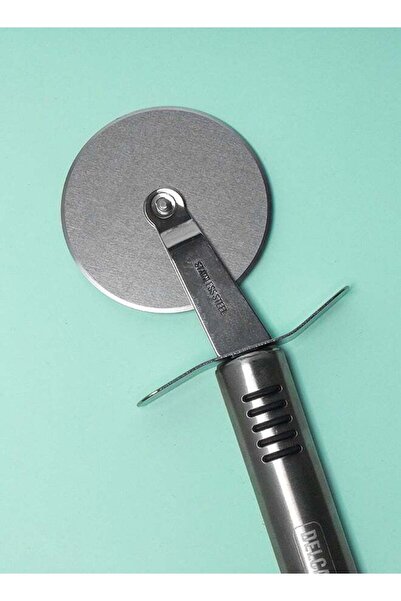 DELCASA Stainless Steel Pizza Cutter with TPR Handle, DC2422