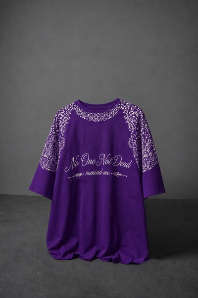 Slatra Tricou oversize cu imprimeu violet pentru bărbați, No One Not Dead