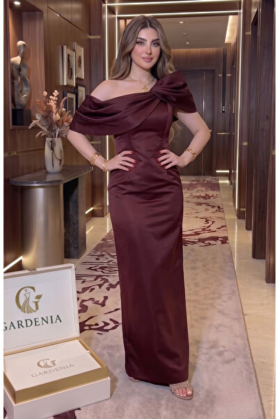 Mazon Fashion Wine-Colored Taffeta Dress