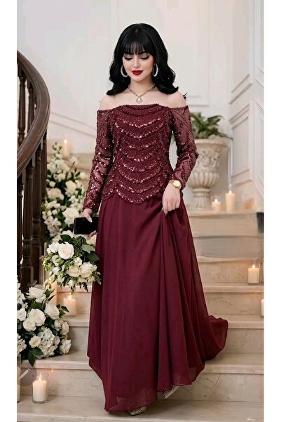 tasmim kian Elegant evening dress in burgundy