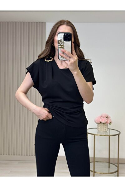 verabelle Bluza od drapiranog modalnog materijala sa detaljima zlatne broševe