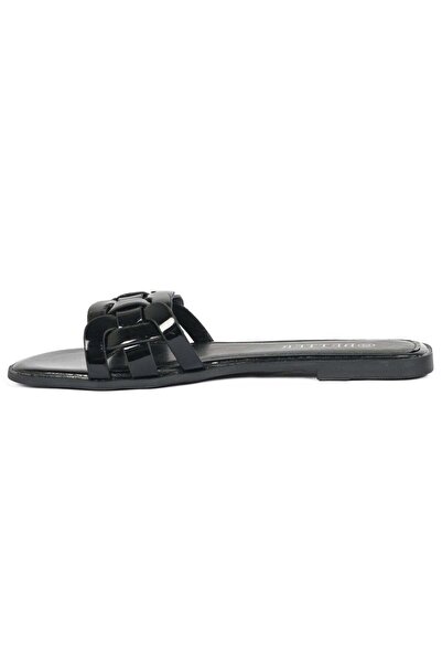 Better Ladies Flat Sandal Black