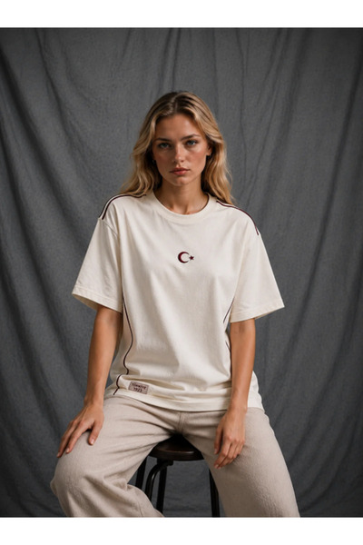 Pivot Ay-Yıldız Oversize (Beyaz)