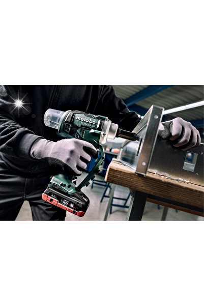 METABOLİCA MAȘINĂ DE TĂIȚIAT GĂURI CU ACUMULATOR 18V NP 18 LTX BL 5.0 2*4.0AH...
