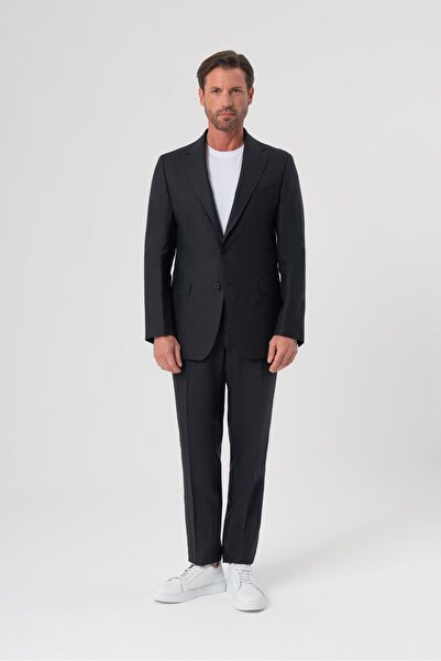 Velvarde Linen Suit Black
