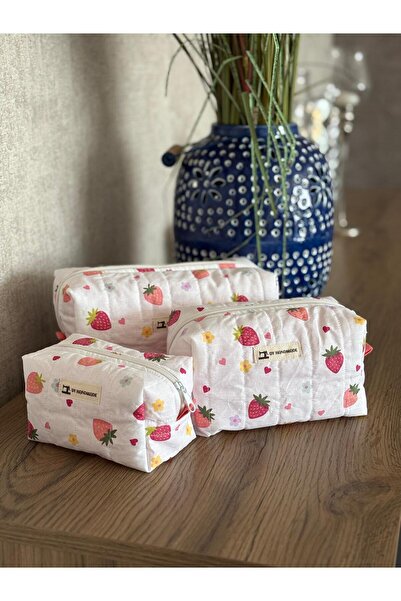dyhandmade Çilek Desenli Makyaj Çantası