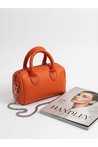 Handley Women's Hand and Shoulder Bag with Cross Chain Strap