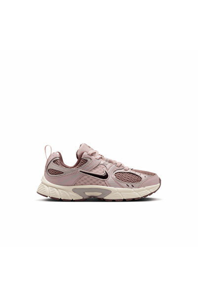 Nike V5 RNR Kız Çocuk Spor Ayakkabısı KOLAY GIYILIR LASTIK BAĞICIKLI (SPORTİKS) DAR KALIP 1 BEDEN BÜYÜK ALINIZ ...