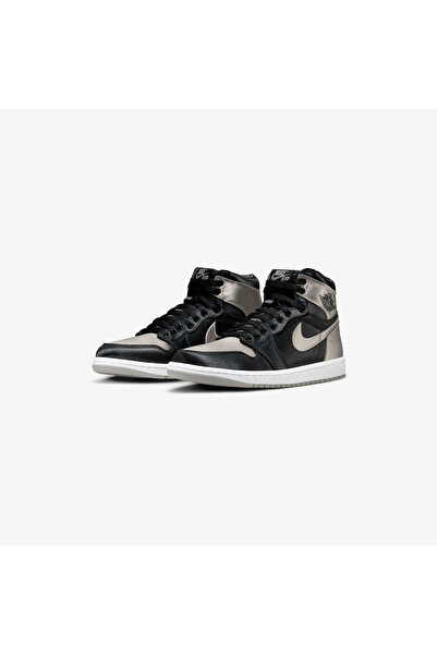🏀 Nike Air Jordan 1 Retro High Og ile Tarzını Yarat!