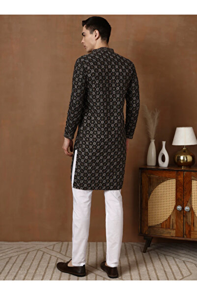 Devoiler Mens Embellished Cotton Kurta Set