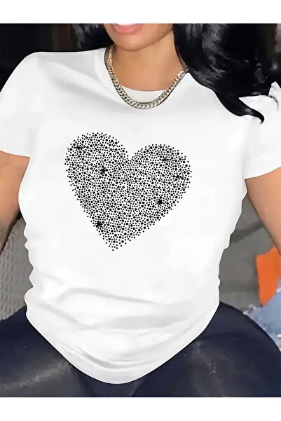 1001moda تي شيرت بأكمام قصيرة مع تصميم قلب براق |   مصنوع من ألياف متينة، مثا...