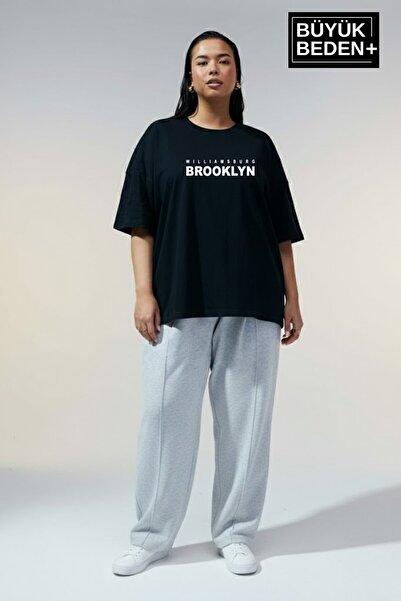 Superlife Women's Plus Size Willamsburg Brooklyn Printed 3Xl-6Xl Crew Neck T-...