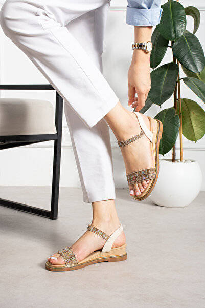 MERVESTORE Nova 4 Shiny Sandals