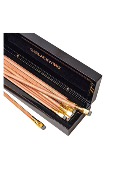 BLACKWING Piano Gift Box & 12-Piece Pen Set Natural