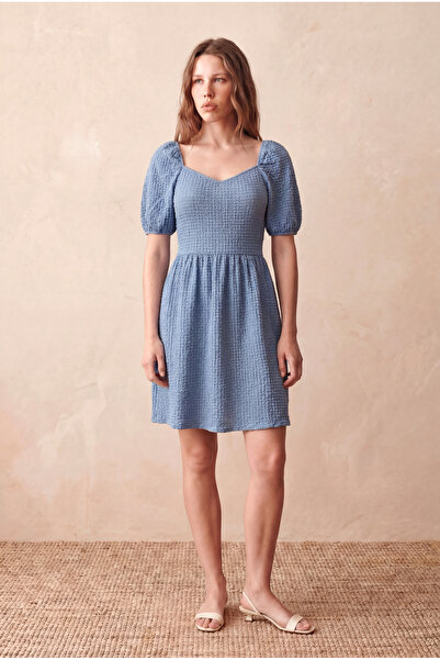 WESTMARK LONDON Women's Light Blue Knitted Seersucker Textured Regular Fit Sw...
