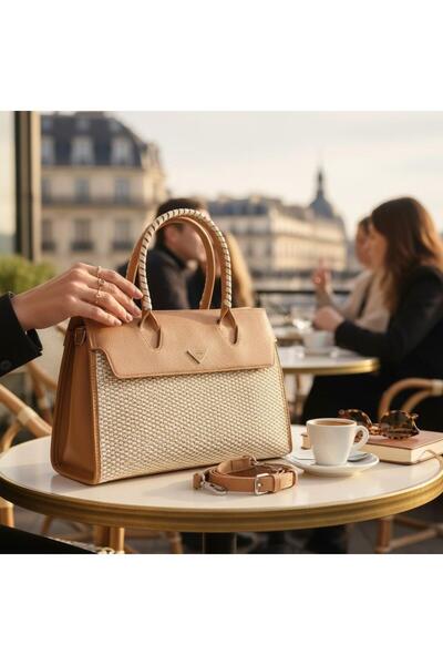 Guja C1040 Women's Imported Premium Straw Bag