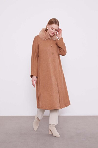 Levidor Camel Fur Collared Cashmere Cardigan