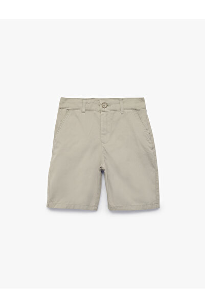 Koton Pocket Detailed Gabardine Fabric Buttoned Chino Shorts