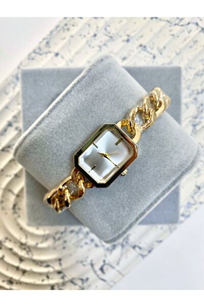 Mazzy Nazze Chain Cord Gold White Dial Women's Wristwatch