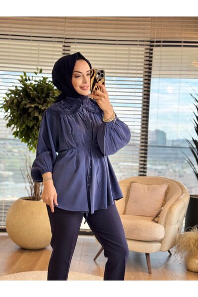 ALANURMODA 3356 قميص بتفاصيل تطريز على الكتفين باللون النيلي