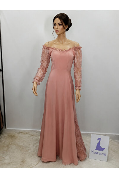 Aurora Elegant Lace Embellished Crepe Evening Gown