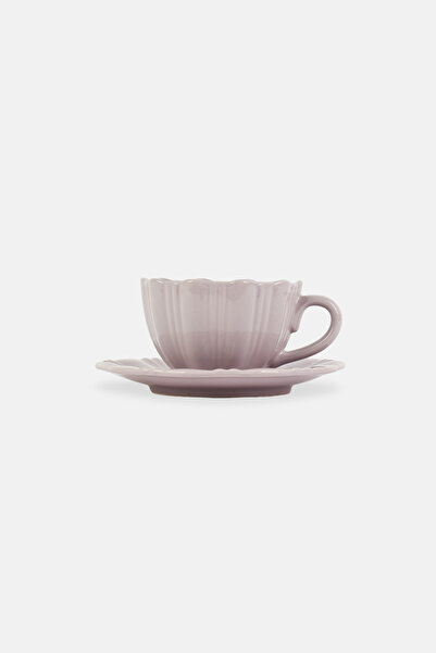 Medici Flower Shape Ceramic Teacup And Saucer Set, Lavender
