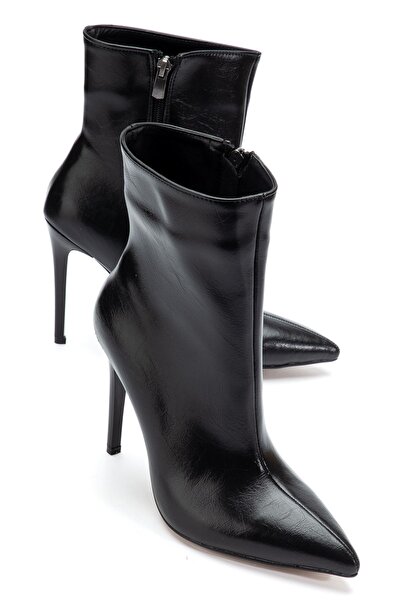 I Love Shoes Ralofen Women's Heeled Boots Black Wrinkled Patent Leather