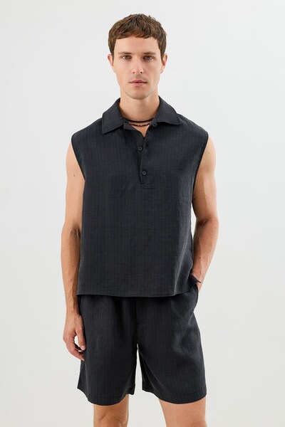 Antioch Black Lyocell Blend Crop Fit Sleeveless Men's Shirt