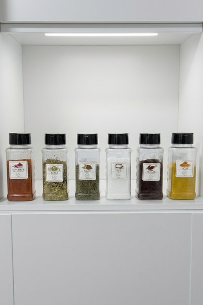 SUPERPUP Spice Bottle Set 12-Piece Plastic Spice Bottle with 3 Flip-Top Lids and Label Gift