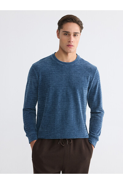 LC Waikiki Lcwaikiki classic crew neck textured men's sweatshirt