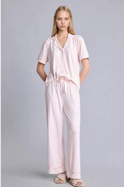 DeFacto Regular Fit Short Sleeve 2-Piece Softshell Pink Pajama Set I3483Ax26Au