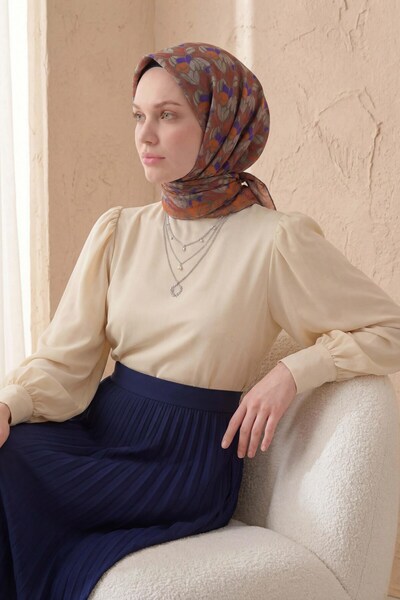 Silk Home وشاح ناعم بنقشة الزهور مدخن 90x90